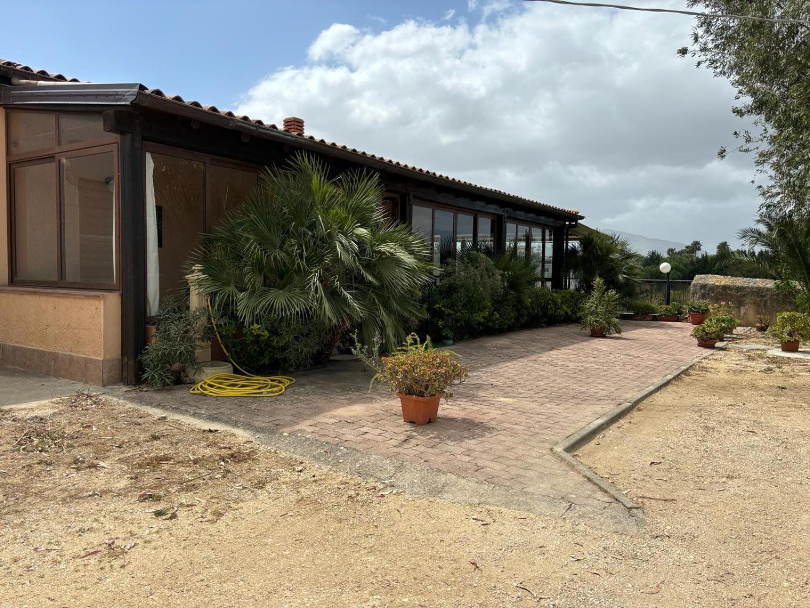 Rifugio Giudeo Casa de hóspedes Balestrate Exterior foto